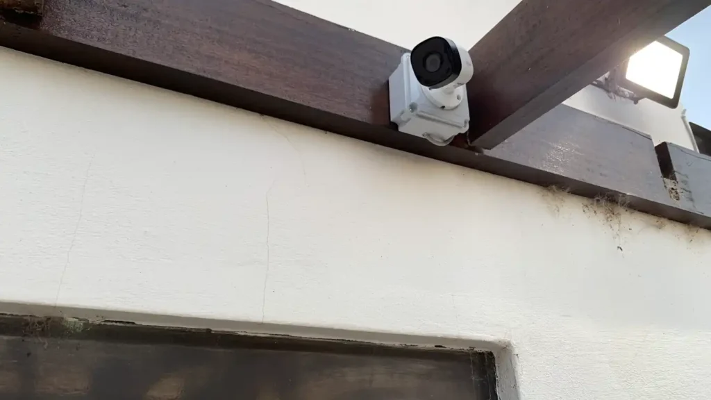 ¿Qué tener en cuenta al instalar un sistema de cámaras en tu casa?